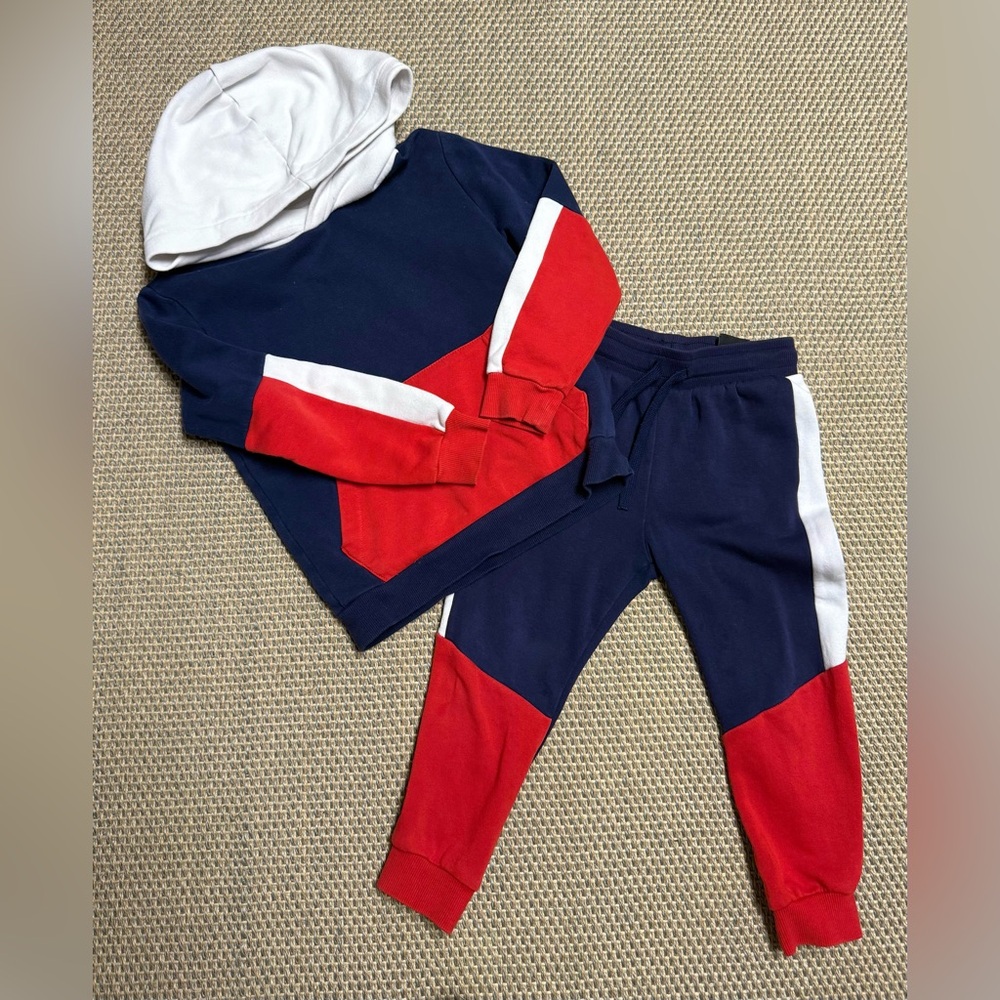 Toddler Sweatsuit (3-4 years)